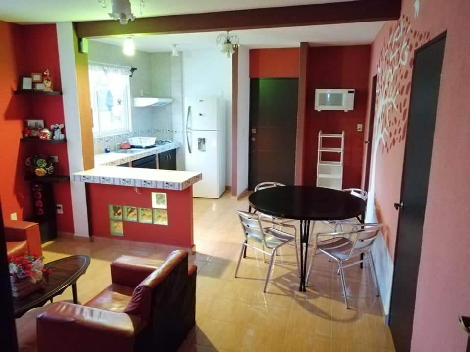 Hermoso Depa De 3 Recamaras Y 2 Banos En El Centro De Coyoacan Apartman Mexikóváros Kültér fotó